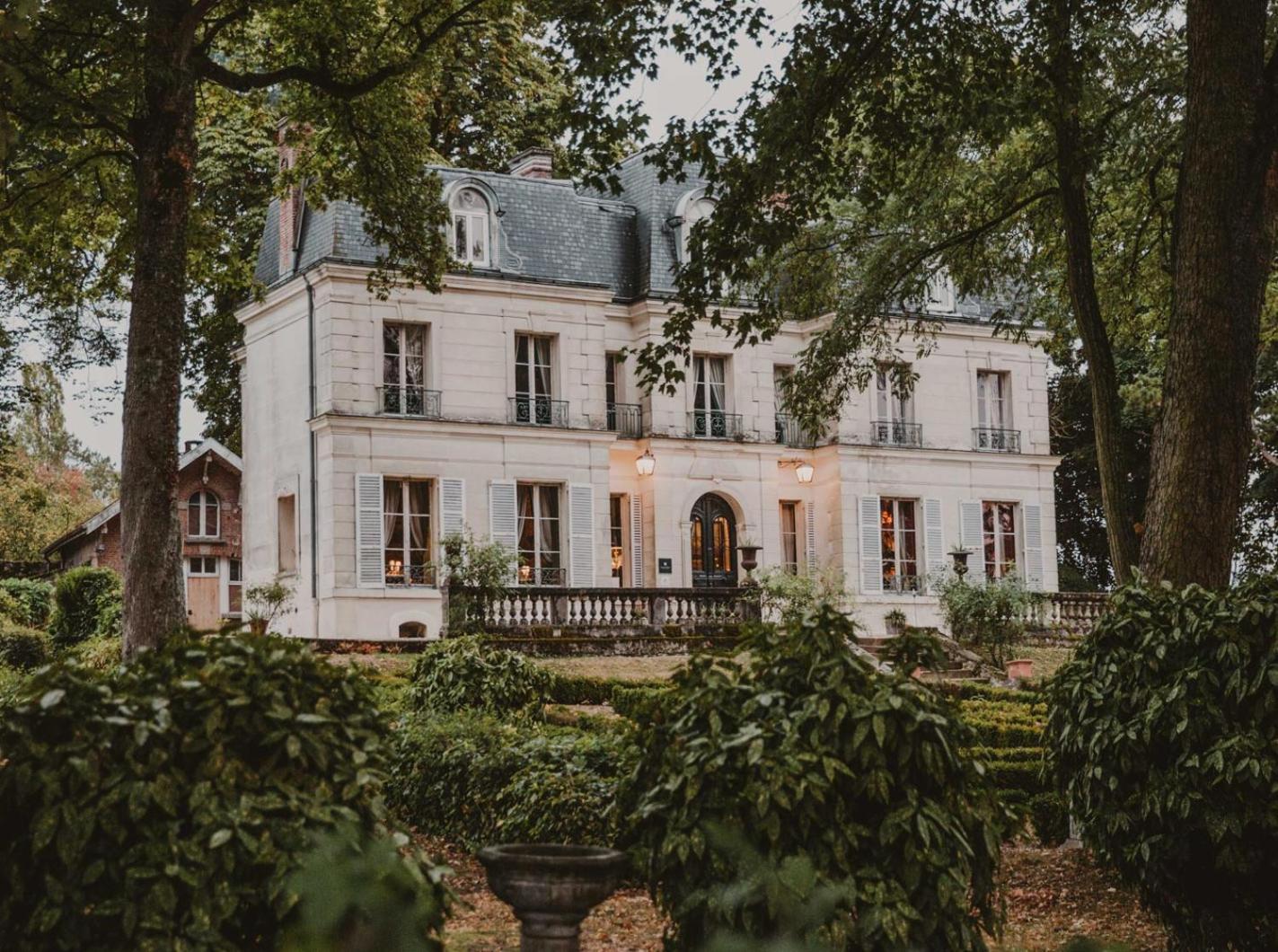 Chateau De Picheny Exterior photo